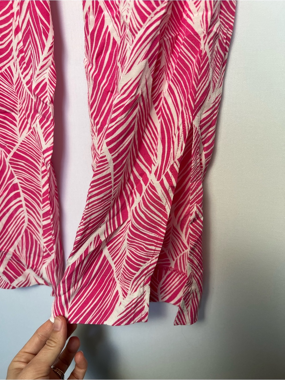 Lovers and Friends Revolve Makena Fuchsia Leaf Print Pants XS Pink Ankle Slit - Picture 7 of 13